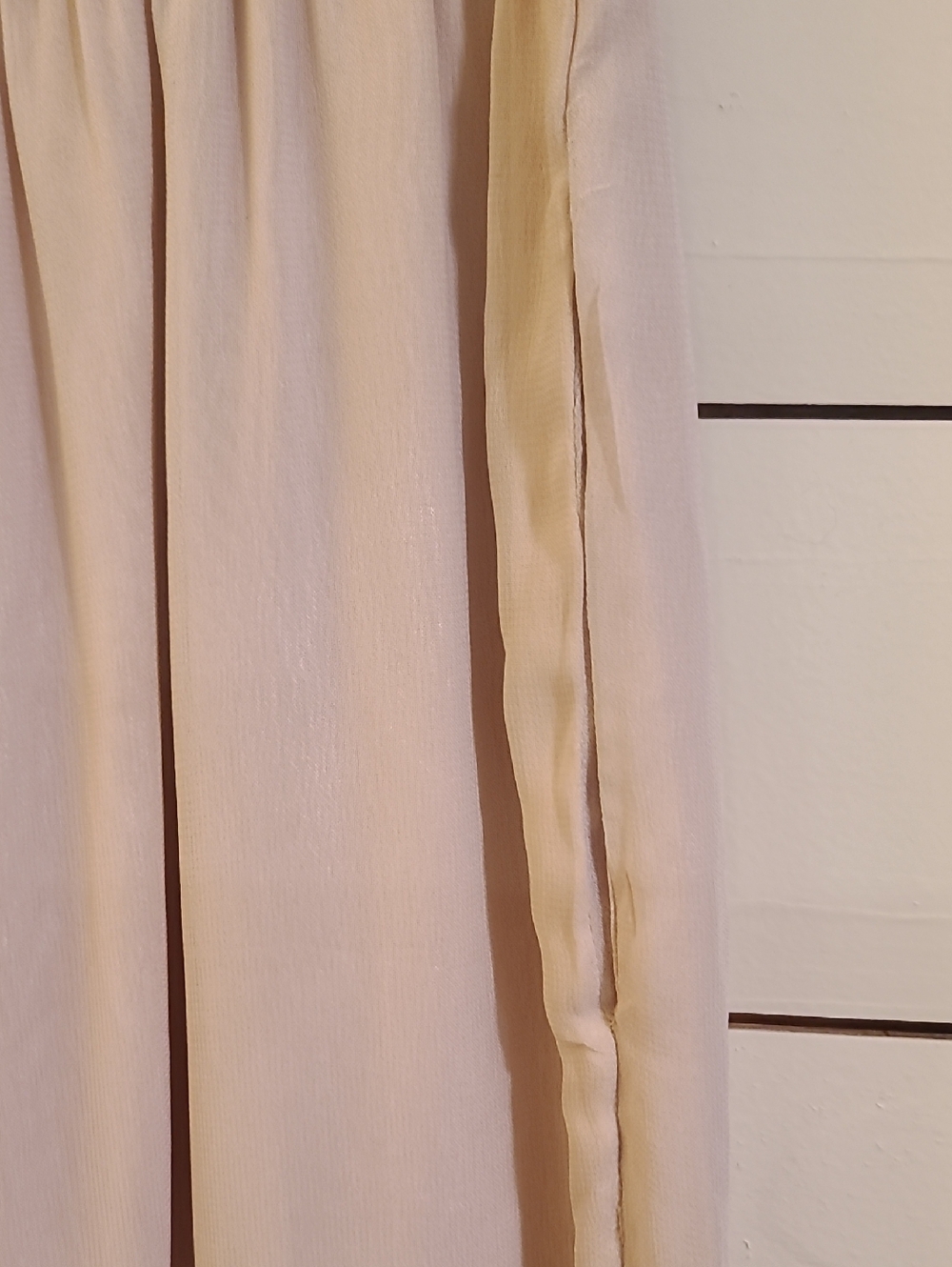 Anthrolpologie Maeve Chiffon Lined Beaded Shorts Size XL - Picture 4 of 7
